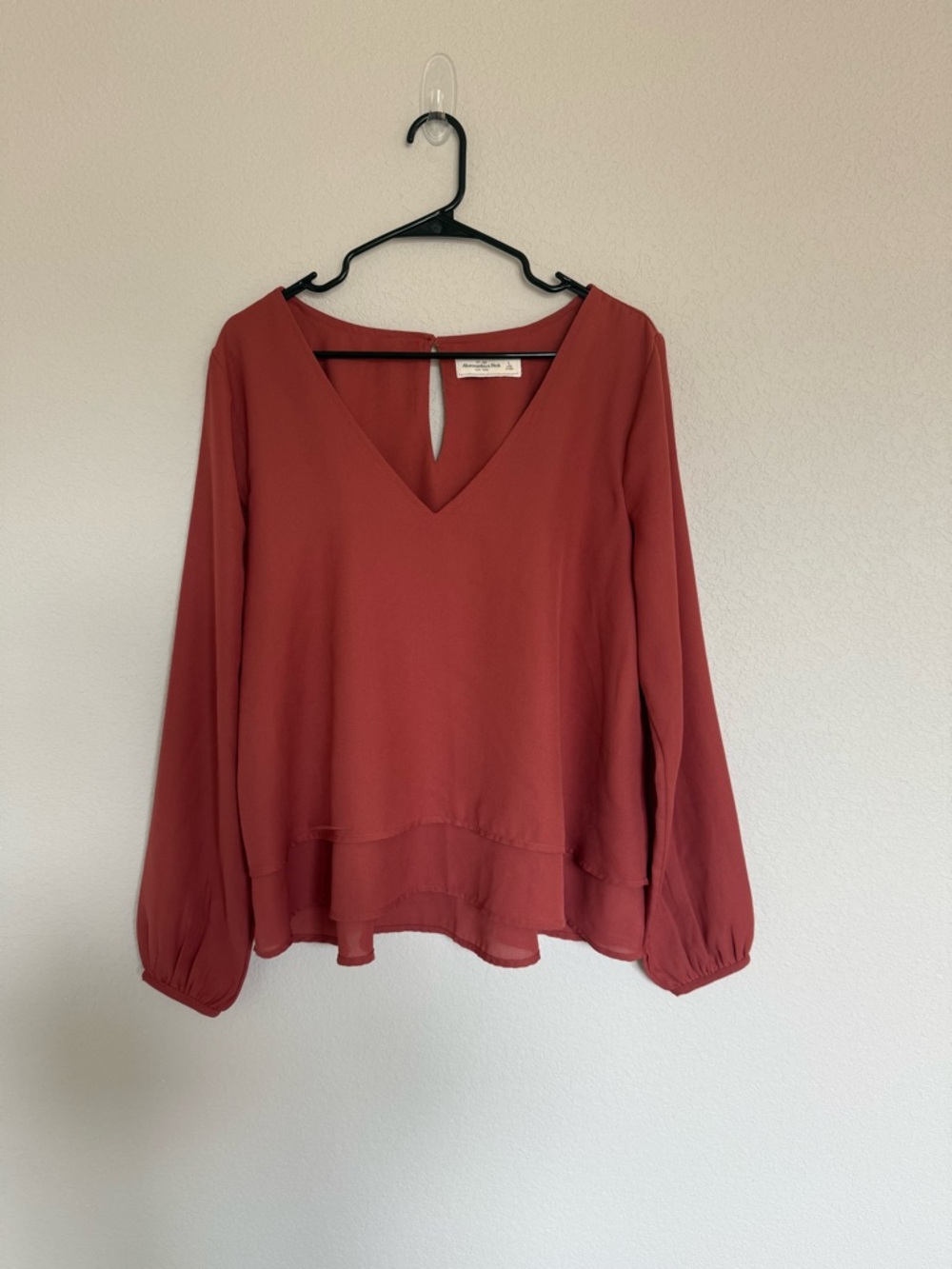 Abercrombie & Fitch Women’s Double Layer Blouse Rust Long Sleeve Formal Career